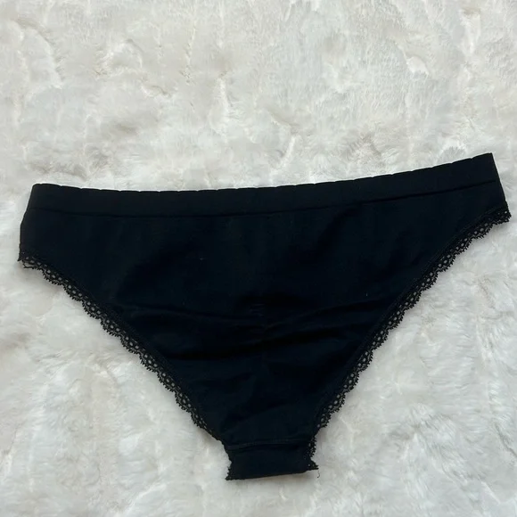 2012 Vintage Victoria’s Secret Cheekini Lace Trim Panty M - Picture 3 of 3